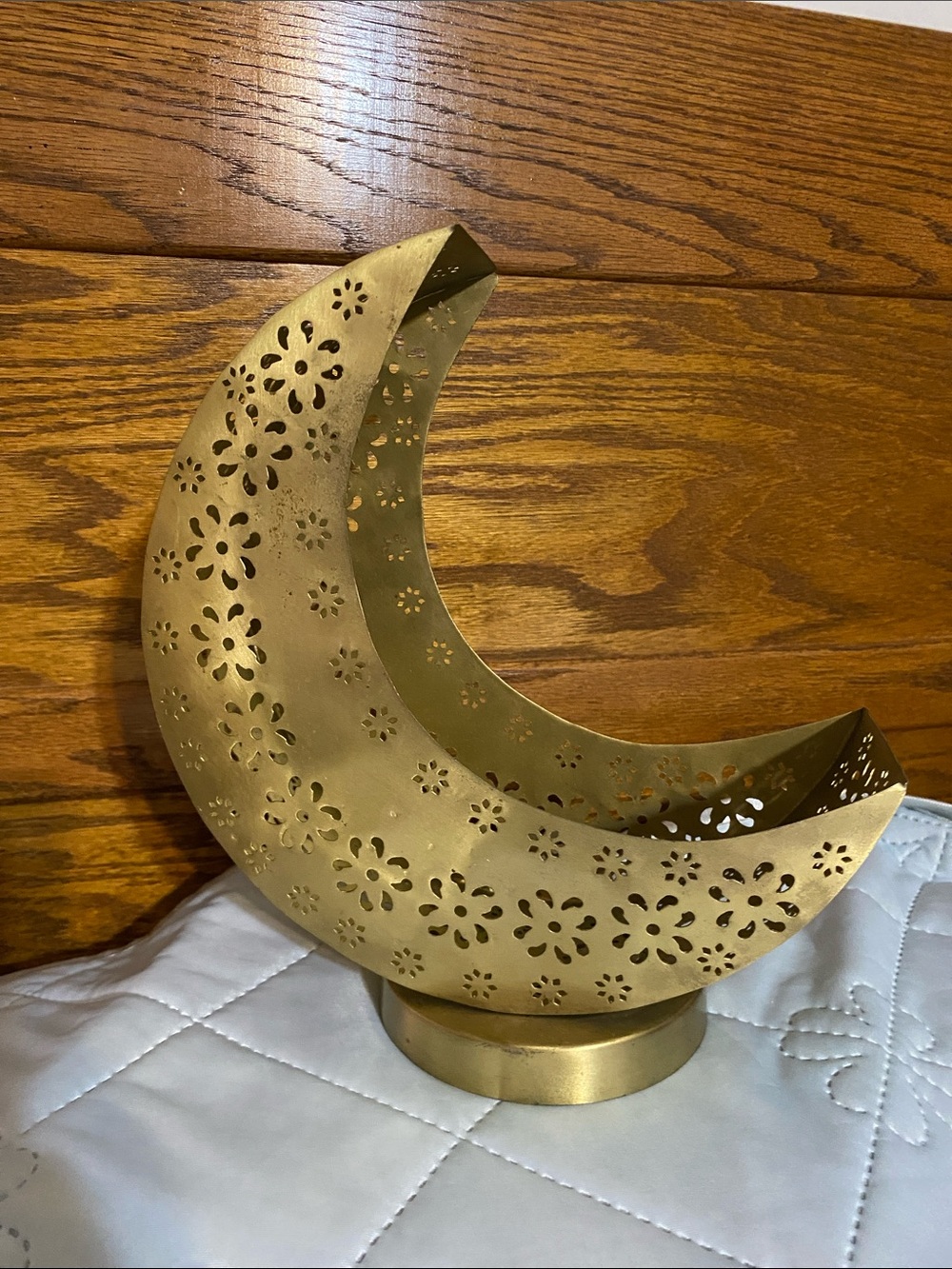 Gold Moon Decor